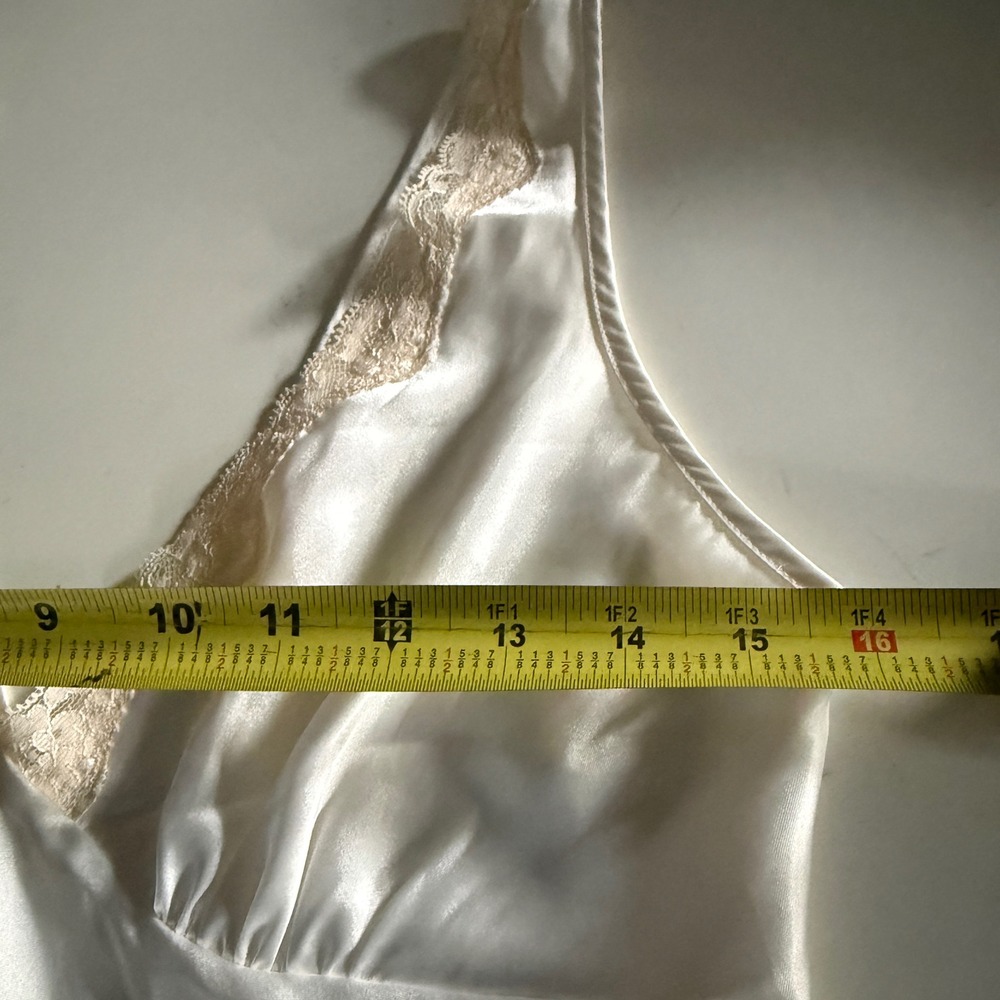 Victorias Secret Y2K White Satin Lace Trim Slip Dress XS Angel ethereal Fairy - Picture 9 of 11